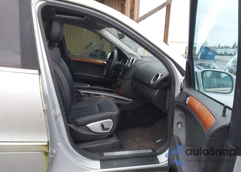 2008 Mercedes-Benz Ml 350 4Matic z USA, uszkodzony, nr VIN 4JGBB86E18A352364